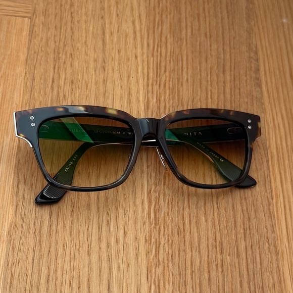 Dita Auder Sunglasses - Picture 4 of 11